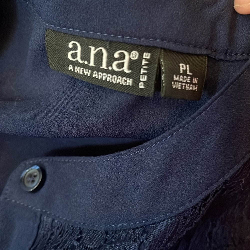 a.n.a blue lace button down business casual top size petite large - Picture 4 of 4